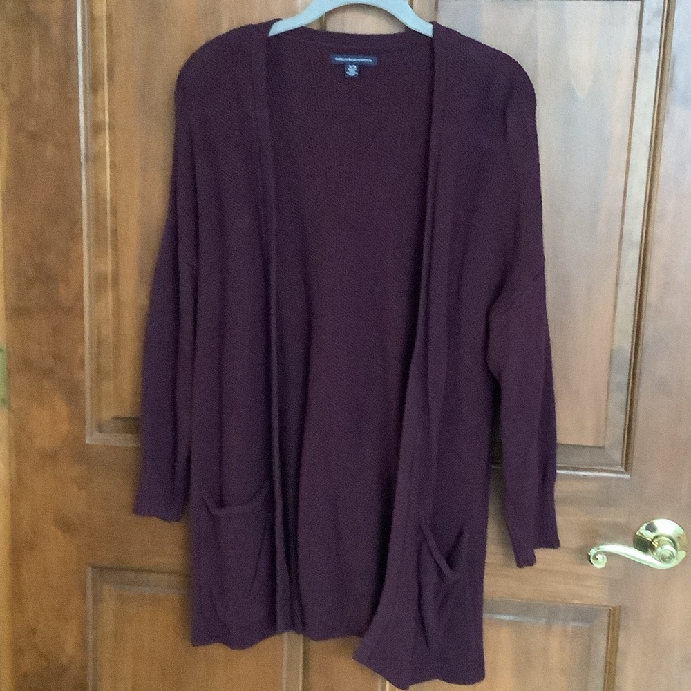 American Eagle Women's Burgundy Open Front Cardigan